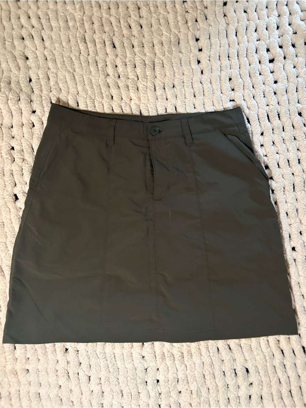 Patagonia Women's Size 6 Olive Green Tech Hiking Trail Skort Skirt Lightweight